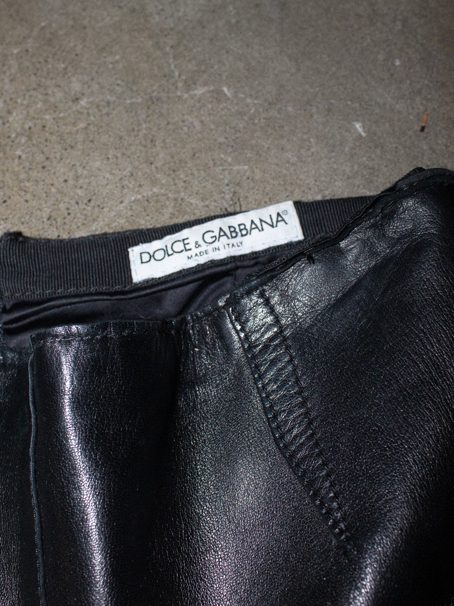 Dolce & Gabanna / Embroidered Leather Capri Pants